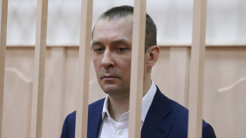 Экс-полковник Захарченко получил статус склонного к побегу зэка