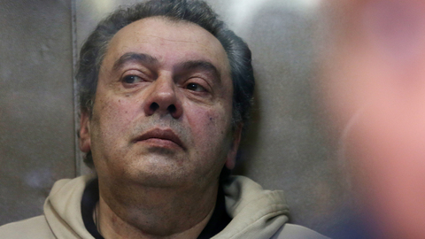 Мазо попросил убежища в Австрии
