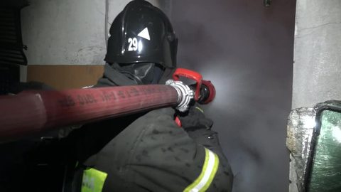 В Ижевске горит склад на территории концерна "Калашников"