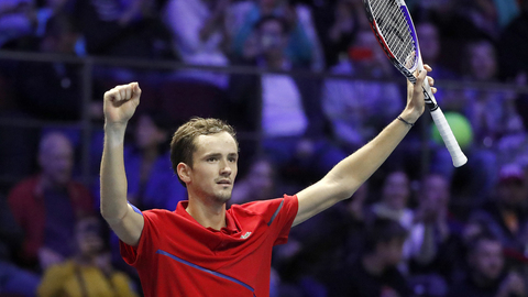 Даниил Медведев поднялся на пятое место в рейтинге ATP