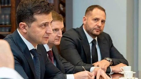 В Киеве анонсировали "очень мощный" документ по гарантиям безопасности