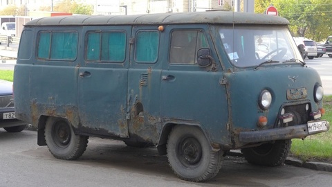 Старые автомобили не будут пускать в центры городов