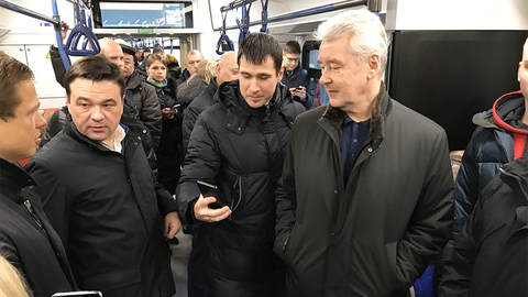 Собянин и Воробьев проехали по Московским центральным диаметрам