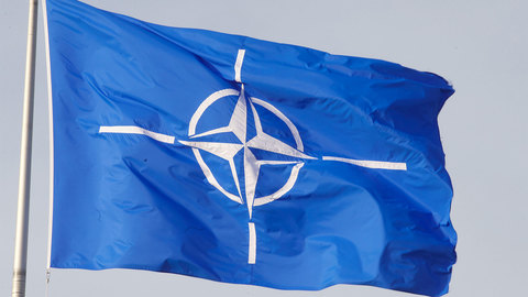 НАТО: передача кораблей Украине будет способствовать нормандским переговорам