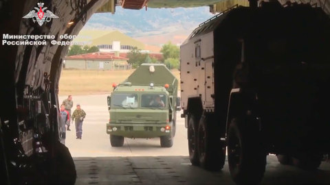 В Турцию доставлена седьмая партия компонентов С-400