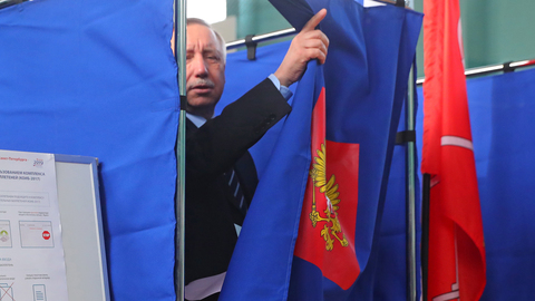 На выборах главы Петербурга лидирует Александр Беглов