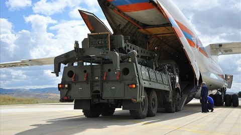 Песков: Турция не высылала российских военных специалистов