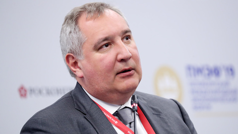Рогозин "с удовольствием посмотрел бы" на Маска, но сам его звать не будет