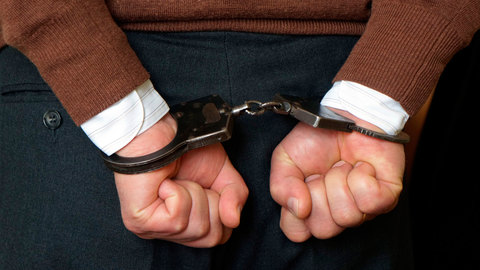 Задержан гендиректор шикотанского рыбокомбината "Островной"