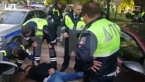 Достали при помощи кувалды: полиция три часа гонялась за BMW сына топ-менеджера МТС