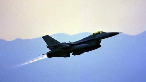 Греция задействовала систему С-300 против турецких F-16