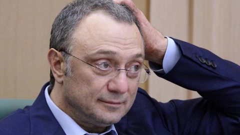 Сулеймана Керимова задержали еще на сутки