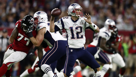 Карточка игрока NFL Тома Брэди ушла с молотка за 3,1 млн долларов