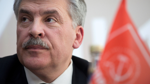 Грудинин не смог бы выдержать кампанию без "психотерапевта" Зюганова