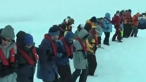 "Академик Шокальский" может выбраться из ледяного плена без чужой помощи