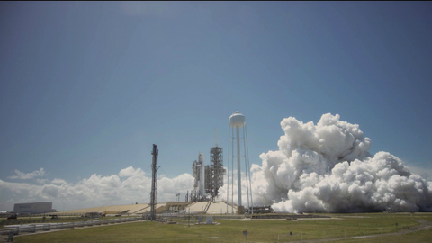 Пуск носителя Falcon 9 вновь отложен