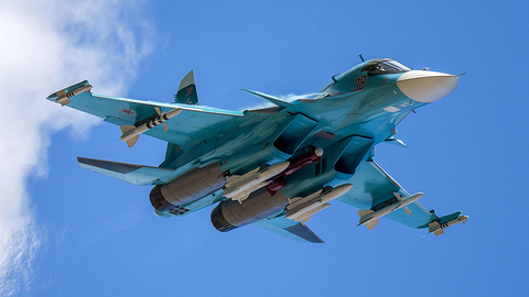 Бомбардировщики Су-34 оснастили новыми комплексами разведки