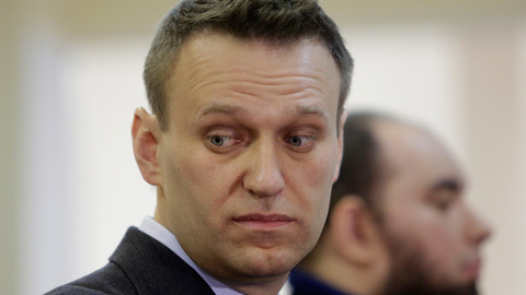 Навальный получит 22 тысячи евро за 10-месячный домашний арест