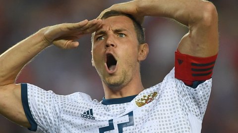 Дзюба вошел в Топ-4 лучших бомбардиров сборных СССР, СНГ и России, обойдя Эдуарда Стрельцова