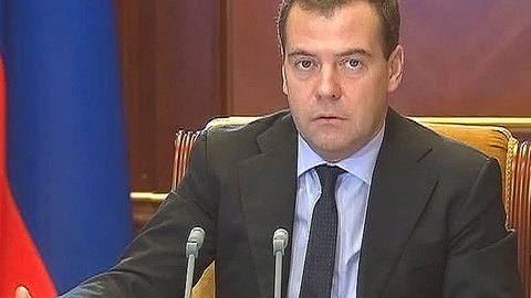 Медведев поручил разобраться с нехваткой продуктов в Якутии