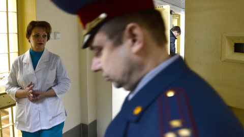 Одного из подростков, напавших на школу в Перми, отправили в психбольницу