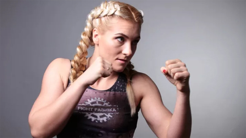 Куницкая подерется с Чиассон на турнире UFC в июле