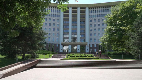 Новый кабмин Молдавии собрался на первое заседание