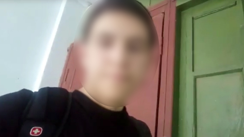 Нападение на школу в Вольске: суд продлил арест подростку