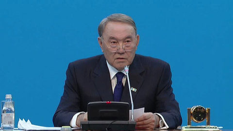 События в Алма-Ате: Назарбаев созвал экстренное заседание Совбеза