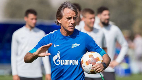 "Зенит" поздравил Манчини с победой на чемпионате Европы