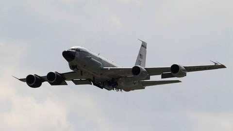 Авиация США увеличила активность у границ РФ и Китая