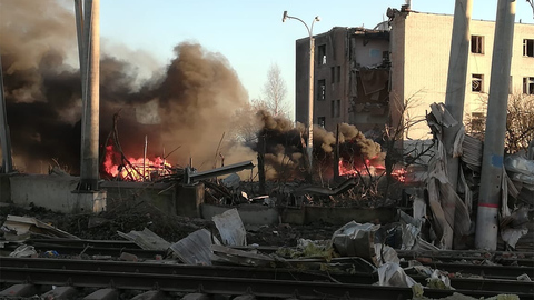В Ленинградской области прогремел взрыв на пиротехническом заводе. Видео