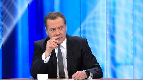Премьер об агрессии подростков: Интернет - лишь средство