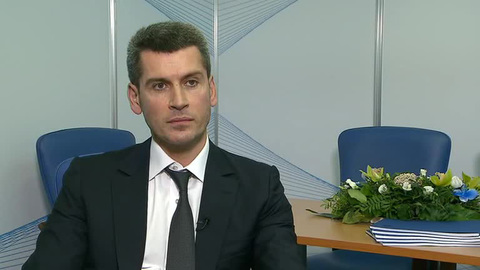 Суд арестовал акции группы "Сумма"