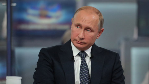 Путин привлек чиновников для ответов россиянам для усиления ответственности