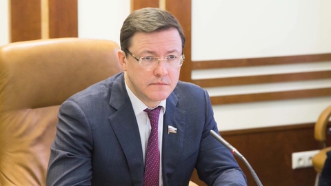 Самарский губернатор заразился и отдал машину неотложке