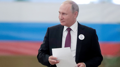 Путин объяснил, почему его бюллетень приняли лишь с третьего раза