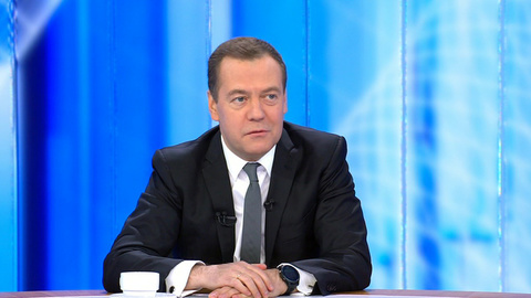 Медведев рассказал, что смотрит, что читает, как отдохнет