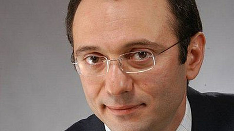 Адвокат Керимова уклонился от комментариев под предлогом того, что хочет спать