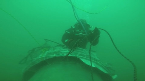 Во время поисков рухнувшего в Яванское море Boeing погиб водолаз