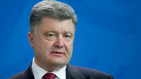 Порошенко: Россия ведет войну против Украины и злоупотребляет вето