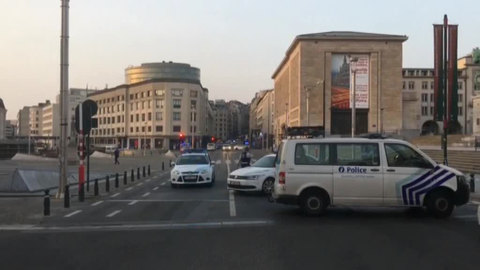Исполнитель теракта на вокзале в Брюсселе скончался