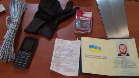 Взяли с поличным: украинский диверсант пытался обесточить Крым