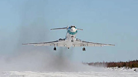 Ту-154М успешно приземлился в Ухте