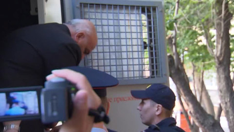 Захвативший заложников в "Ситибанке" доставлен в суд