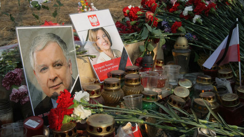 Своих не выдаем: Польша не дождется диспетчеров, дежуривших при крушении лайнера Качиньского
