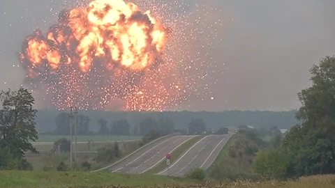 Пожар на складе под Винницей: саперы начали расчистку