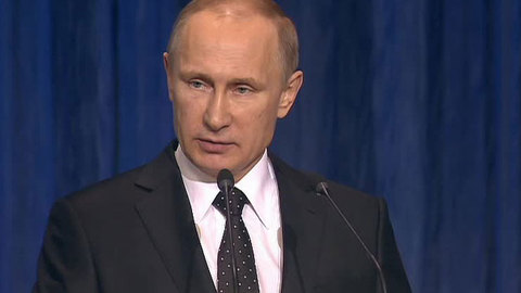 Путин поручил оказать помощь семьям погибших в Донбассе горняков