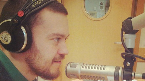 В Москве зверски зарезан известный радиоведущий