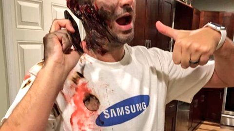 Костюмы, посвященные Galaxy Note 7, стали хитом Хэллоуина